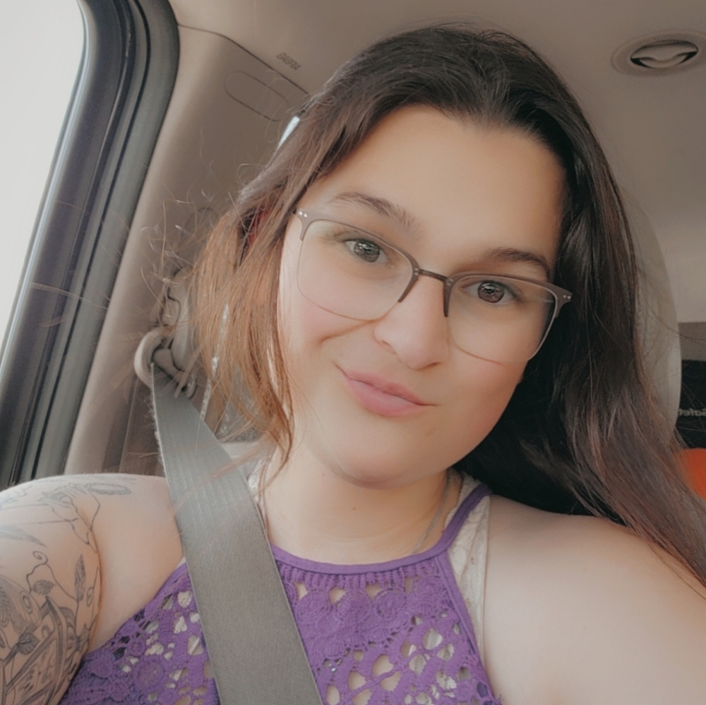 Meet Posh Ambassador, Victoria❤